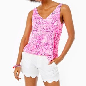 Size 2 Lilly Pulitzer white scalloped shorts